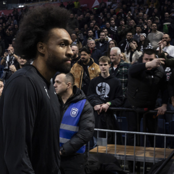 Parker: "Čudan je osećaj – trebaju mi minuti"