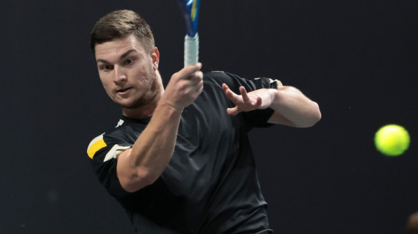 Kraj za Kecmanovića u prvom kolu Hong Konga