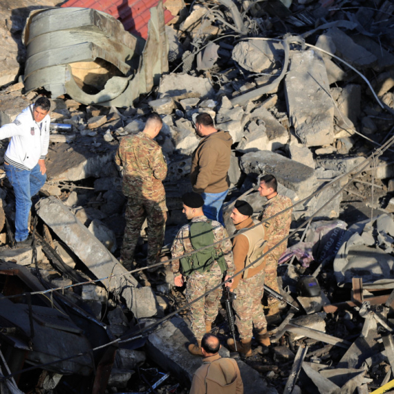 Hamas i Crveni krst tragaju dalje; Telo poslednjeg taoca odlučuje sudbinu primirja