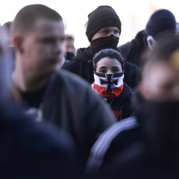 Evropska zemlja digla uzbunu: Krenula regrutacija ljudi za haos FOTO