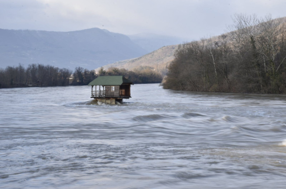 Amerikanac se vratio u Srbiju: "Zašto su vam cene ovakve?" VIDEO