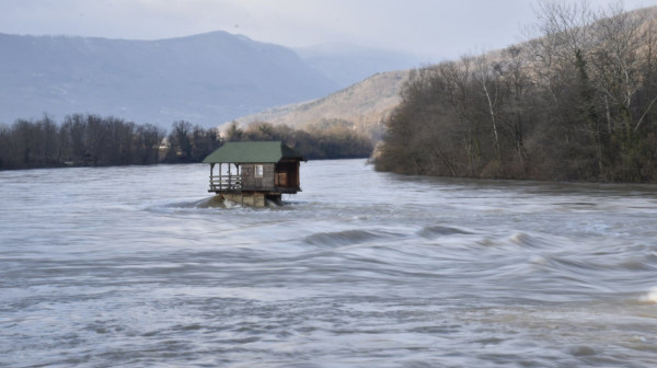 Amerikanac se vratio u Srbiju: "Zašto su vam cene ovakve?" VIDEO