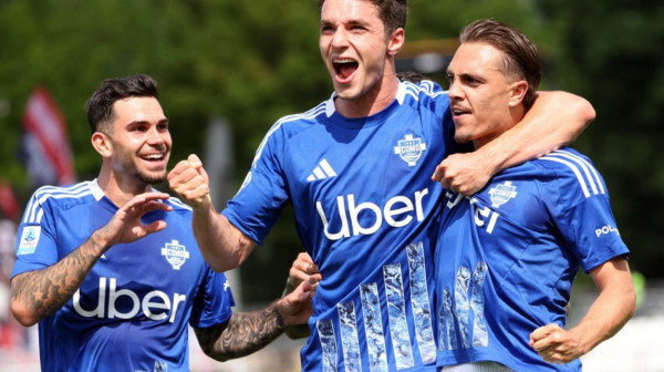 Komo bez problema protiv Pize