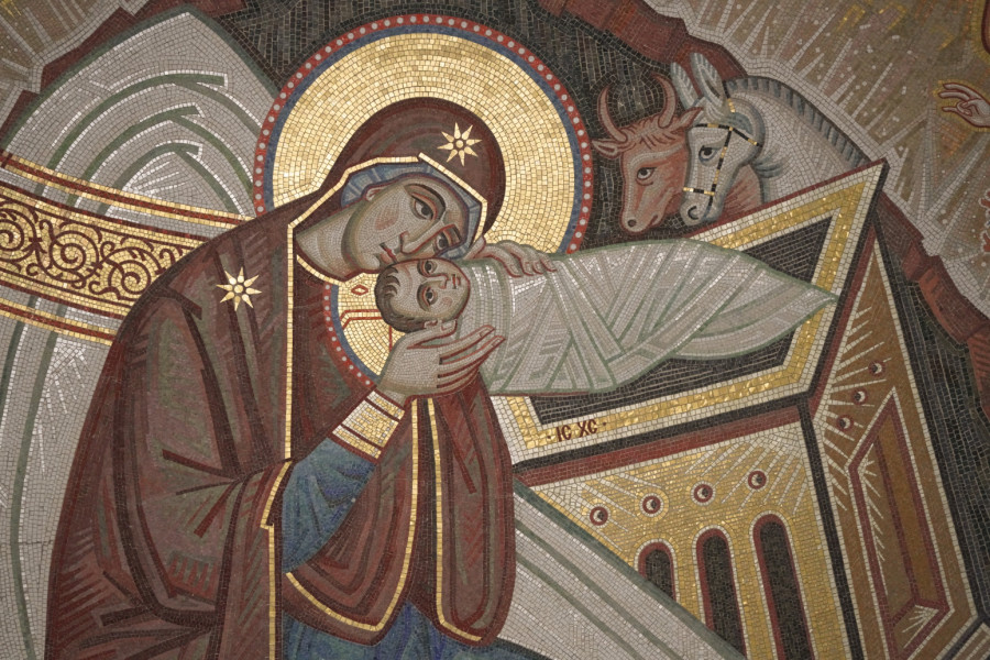 Počela proslava Božića u Srbiji: U Hramu Svetog Save se okupio veliki broj vernika VIDEO