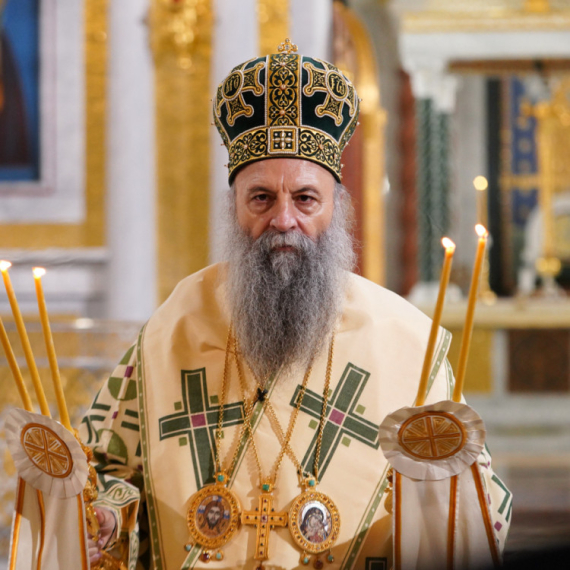 Proslava Božića u Srbiji: Patrijarh Porfirije služio božićnu liturgiju u Hramu Svetog Save FOTO/VIDEO