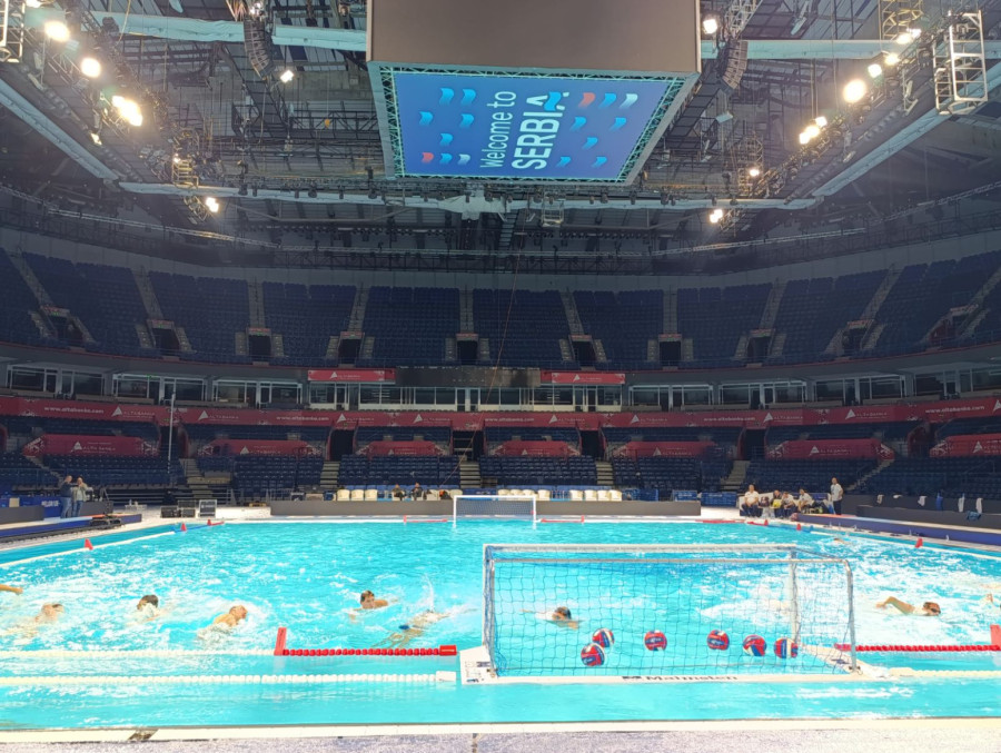 Arena spremna: Vaterpolisti Srbije zaplivali ka EP FOTO/VIDEO