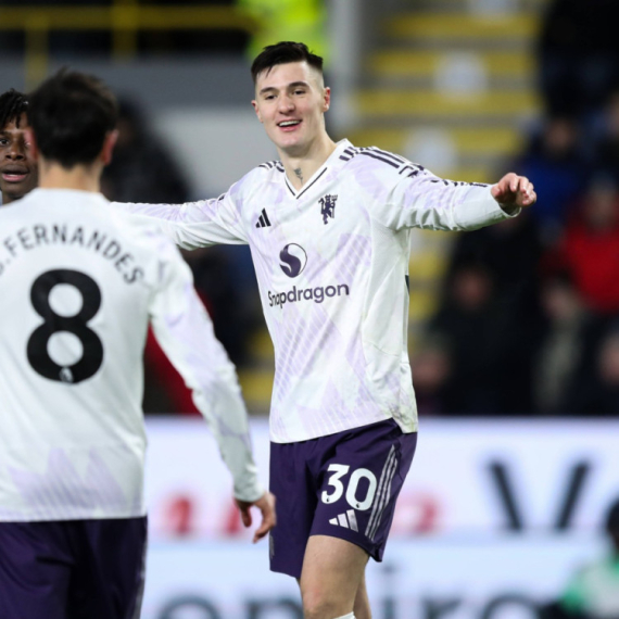 Šeško se probudio, Junajted spava – Njukasl gubio do nadoknade i pobedio! VIDEO