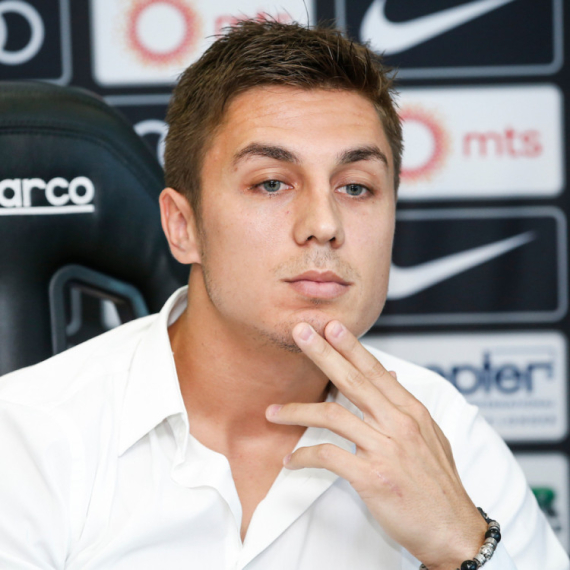 Nikolić šokirao objavom nakon uručenog otkaza – i pokrenuo lavinu FOTO