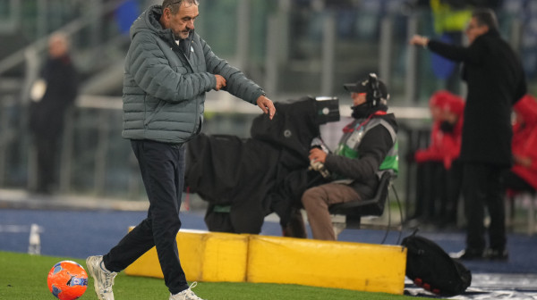 Lacio doveo Ratkova, a Sari nema pojma ko je srpski napadač