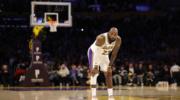 Lebron opet nije igrao: "Pogledajte moj rodni list" VIDEO