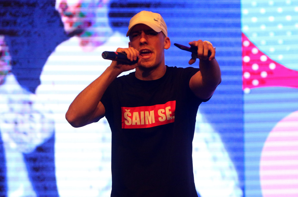 Baka Prase prestaje da snima za Jutjub: Ponovo mu obrisani svi kanali