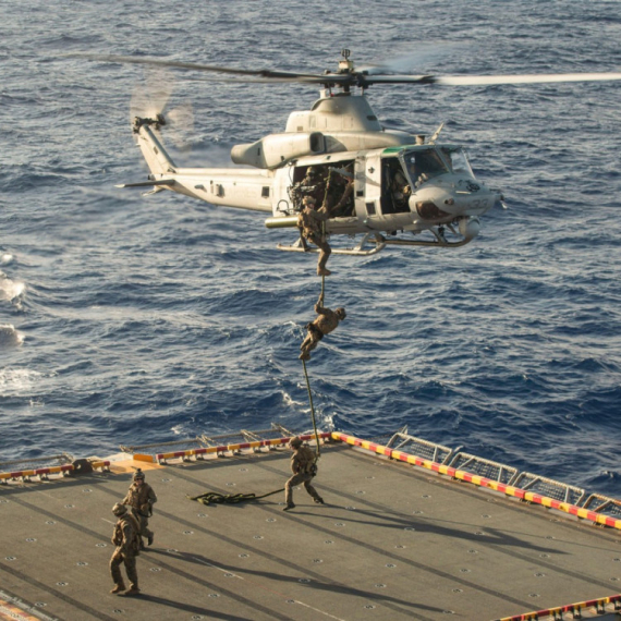 Lovili tanker preko okeana: Brod presretnut u Indijskom okeanu nakon bekstva sa Kariba VIDEO