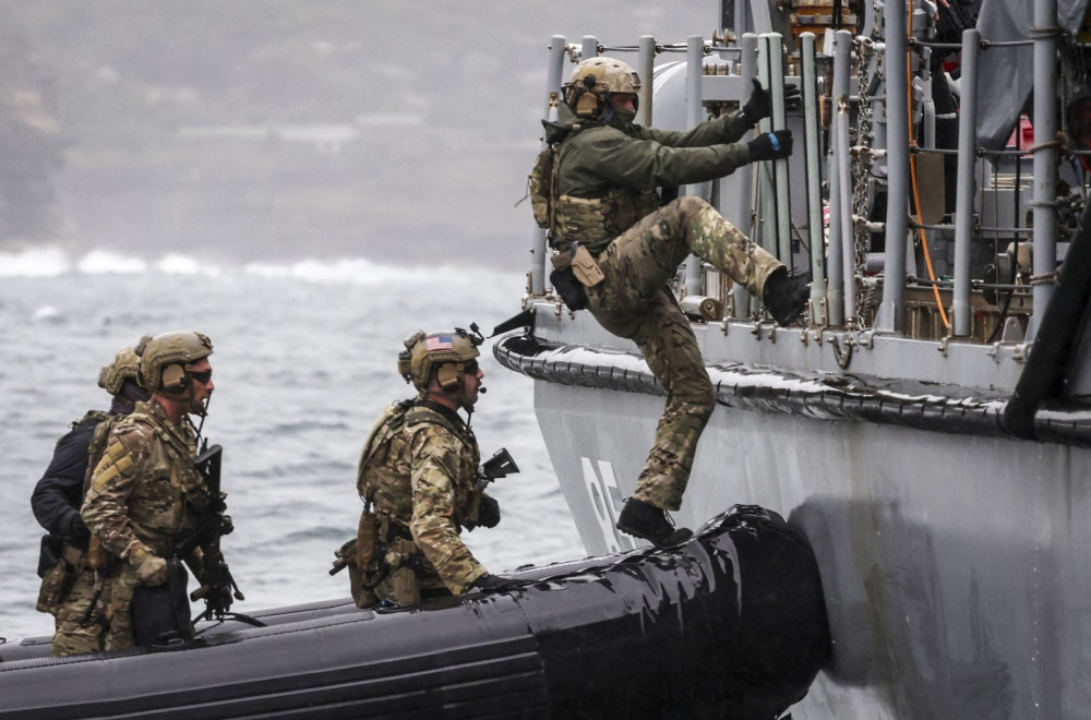 Amerikanci stežu obruč: Još jedan venecuelanski tanker zaplenjen u Karibima