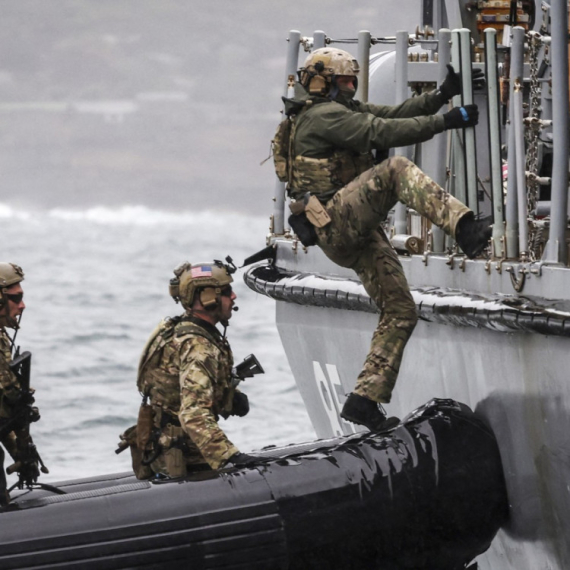 Amerikanci stežu obruč: Još jedan venecuelanski tanker zaplenjen u Karibima