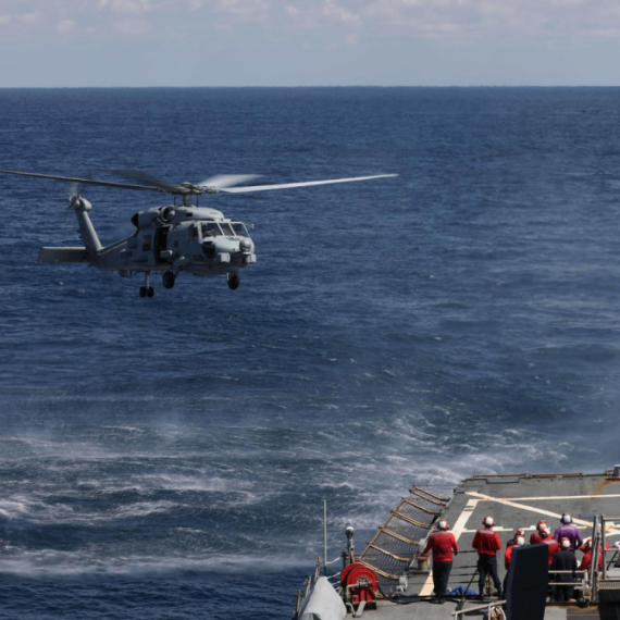 SAD su poslale 12 brodova, 100 aviona i više od 10.000 vojnika