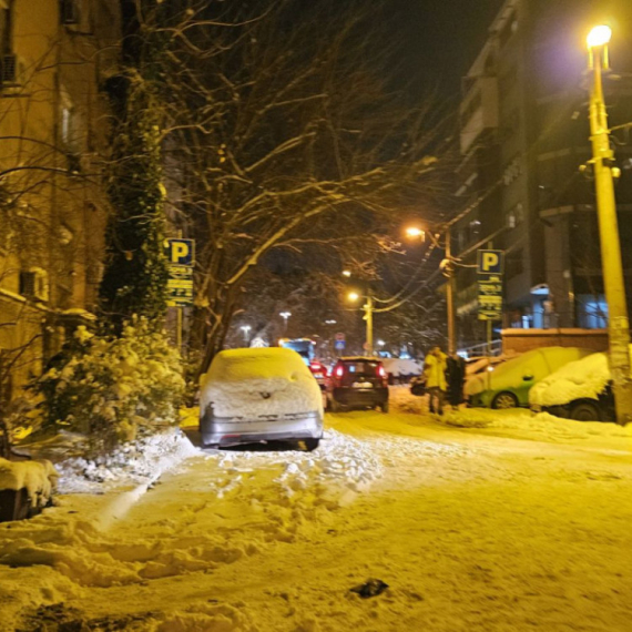 Građani Srbije upozoreni; Spremite se, večeras i do minus 16 stepeni FOTO