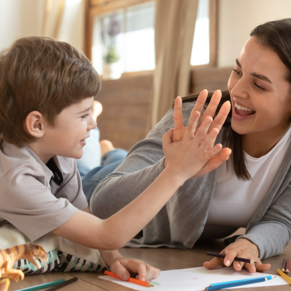 Deca koja kod svojih roditelja vide ove 4 stvari postaju uspešni ljudi