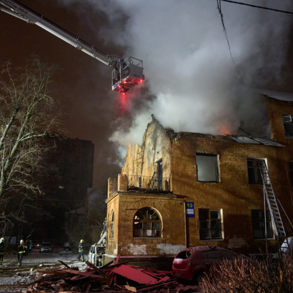 Rusi napali Kijev; Eksplozije odjekuju FOTO/VIDEO