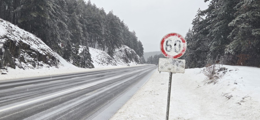 Srbija je zavejana: Evo gde će večeras i koliko napadati sneg; Oprez! Postoji opasnost FOTO
