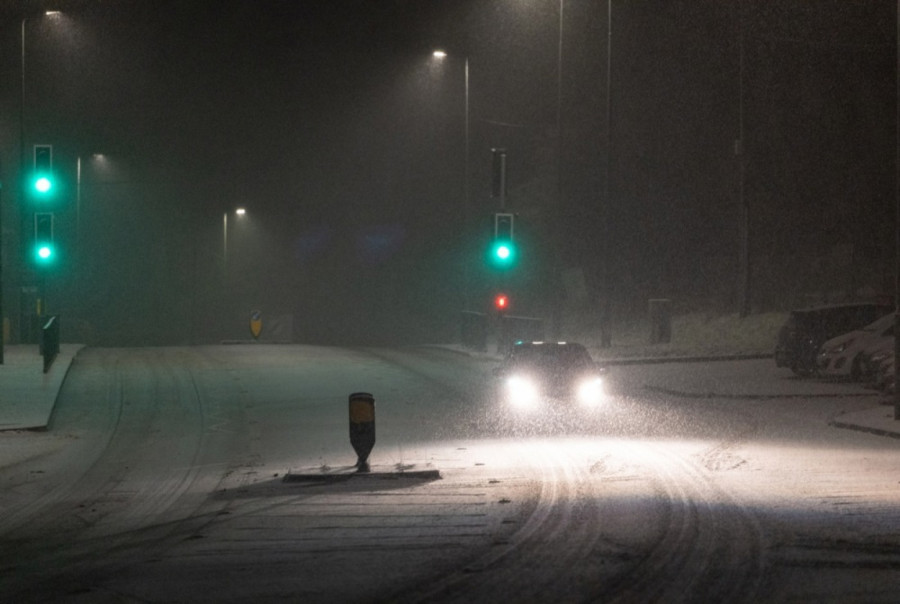 Totalni kolaps širom Evrope; Oluja Goreti paralisala gradove: Putnici upozoreni