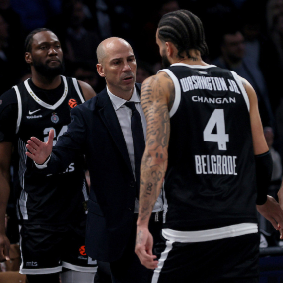 Partizan u Barseloni traži prekid crne serije