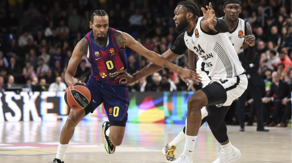 Partizan nije izdržao ni poluvreme – Barsa nastavila da ga "maltretira"