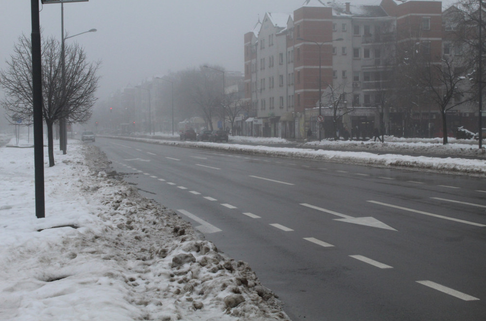 Prohodne sve saobraćajnice u Novom Sadu: Počela i druga faza čišćenja snega FOTO