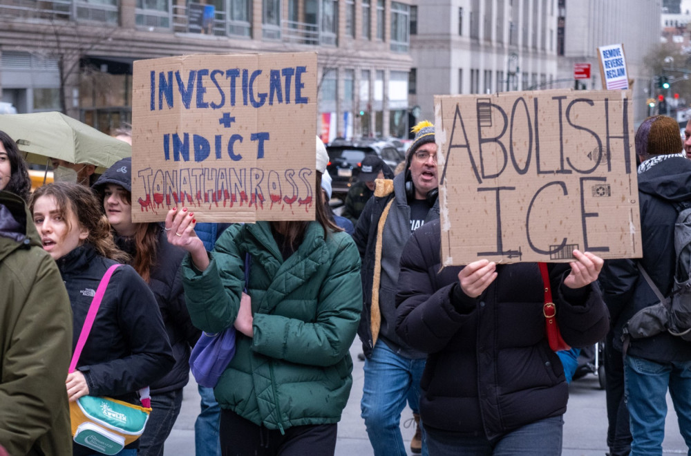 Masovni protesti u SAD; Došlo do sukoba demonstranata i nadležnih službi FOTO/VIDEO