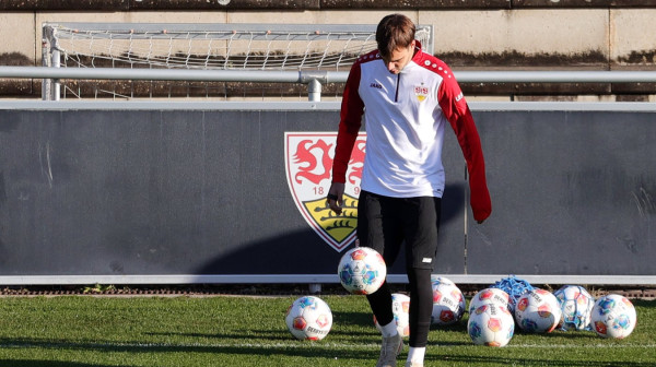 Neobična promocija Miloševića: Umesto lopte – lopata VIDEO