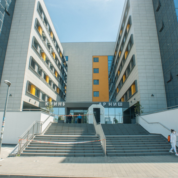 UKC Niš traži 68 zdravstvenih radnika