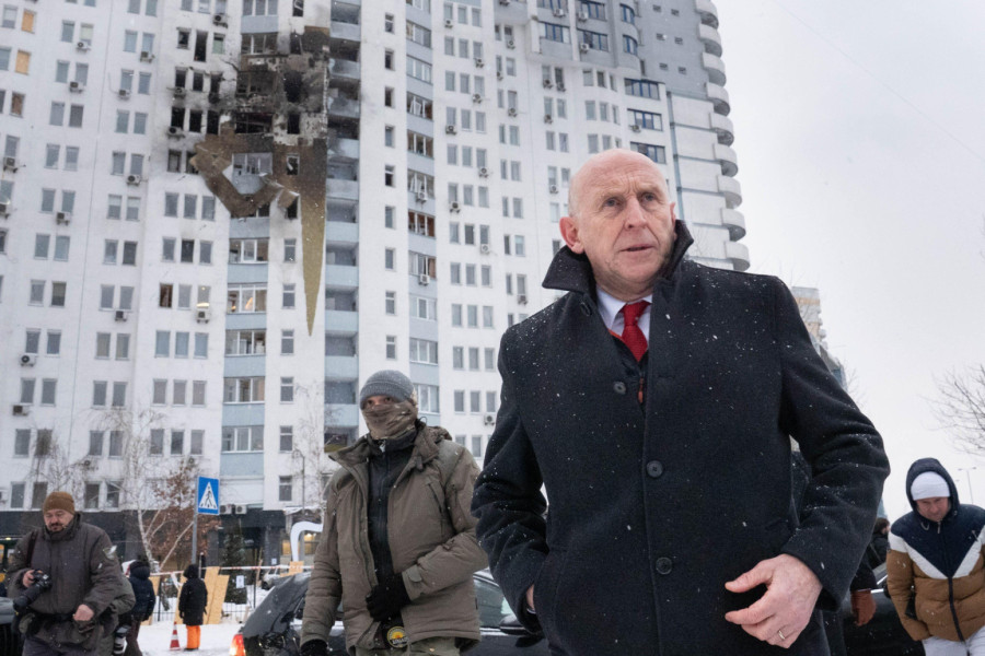 Ovo mora biti godina kada će se ovaj strašni rat završiti