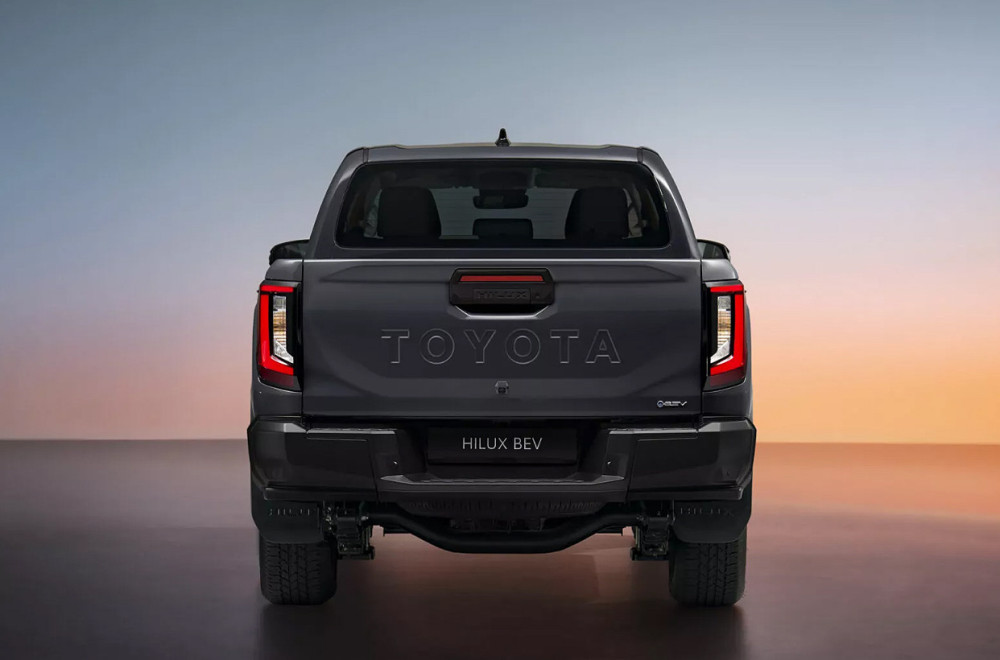 Toyota predstavila električni Hilux za Evropu: Legendarni pikap ulazi u novu eru FOTO