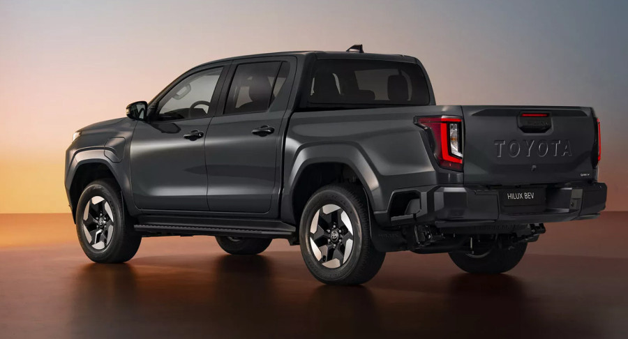 Toyota predstavila električni Hilux za Evropu: Legendarni pikap ulazi u novu eru FOTO