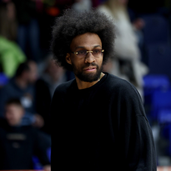 Parker napustio Srbiju i Partizan?!