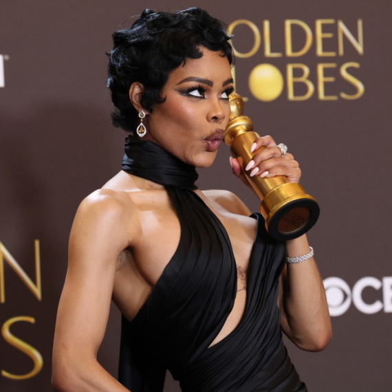 Dnevni horoskop za 12. januar: Produktivan dan za Strelčeve, Lavovi čekaju bitne informacije