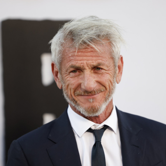 Skandal na dodeli Zlatnog globusa: Šon Pen prekršio strogo pravilo, javnost u čudu FOTO