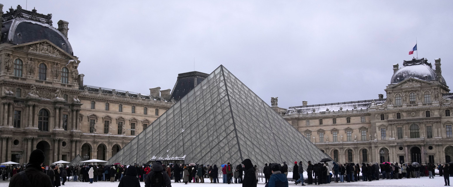 Popularnost samo raste: Luvr posetilo devet miliona ljudi FOTO