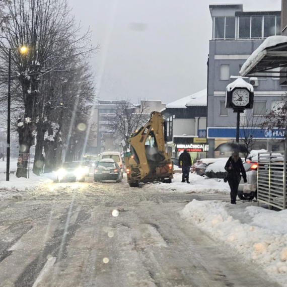 Macut posetio Zlatiborski okrug: Situacija pod kontrolom – sve službe su na raspolaganju