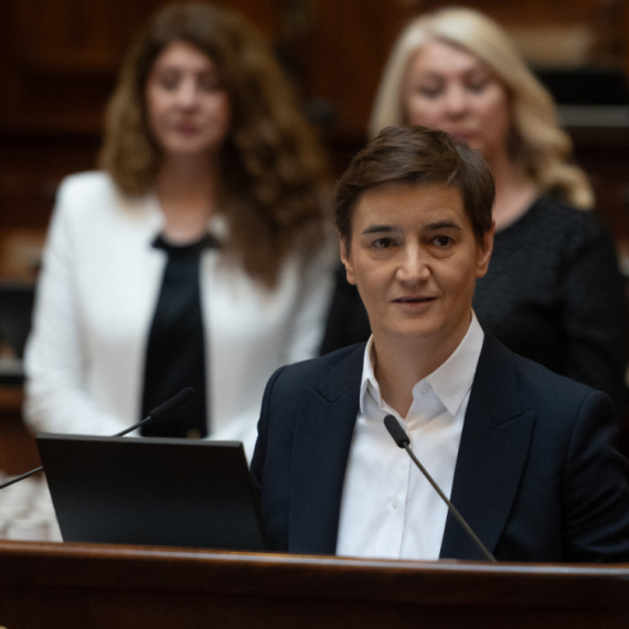 Brnabić: Očekuju nas teška vremena zbog situacije u svetu; Važno je jedinstvo u zemlji