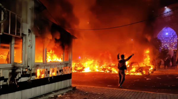 Izrael huška SAD; 20.000 mrtvih; Amerikanci povlače ljude iz vojnih baza; Ljudi beže FOTO/VIDEO