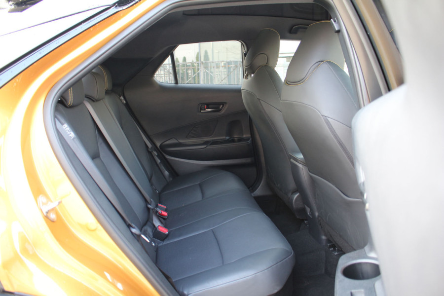 Test: Toyota C-HR hibrid – teško je odoleti