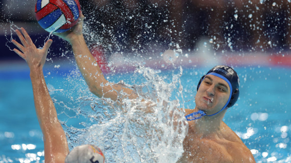 Jakšić: "Mi smo ti koji uvek odlučujemo, na pravom smo putu" VIDEO