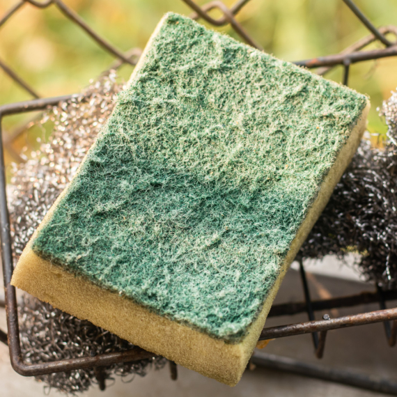 Nikad ne bacajte stari sunđer: Kad vidite šta sve može, čuvaćete ga kao blago