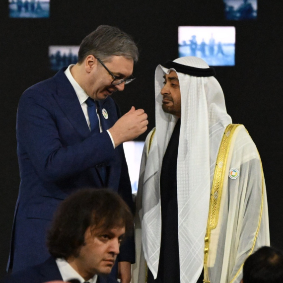 Vučić iz Abu Dabija: Imamo fantastičnu saradnju na više polja; To su stvari koje čine Srbiju suštinski velikom