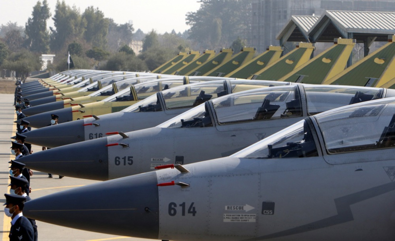 Performanse rafala za nižu cenu: JF-17 osvaja svet FOTO/VIDEO