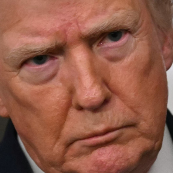 Trampe, ipak ništa od Grenlanda