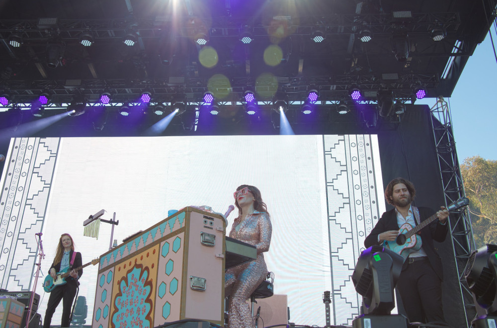 Pevačica zgrozila objavom: "Udala sam se za svog psa" FOTO