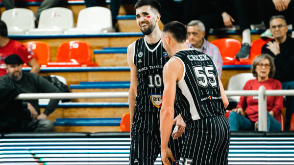 Kluž rutinski sa "fenjerašem" – Miletić blizu dabl-dabla