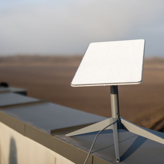 Država zabranila internet, Mask im daje besplatan Starlink