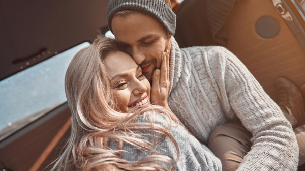 Tu su nemoćni: Šta muškarce najviše privlači kod žena?